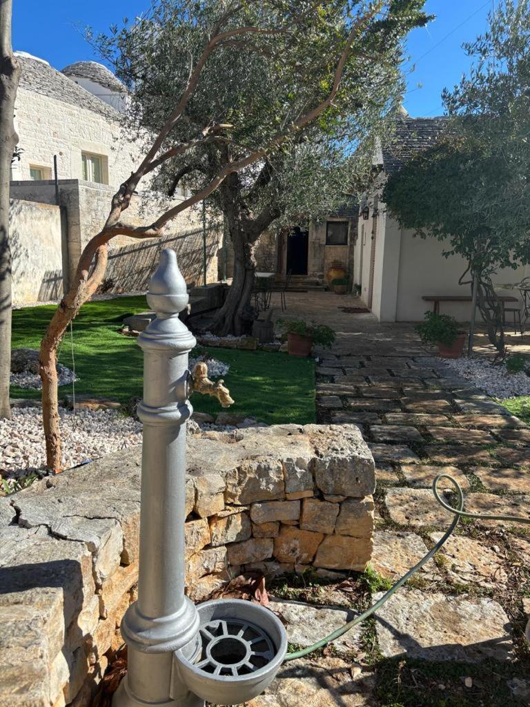 Trullo Vacanza อัลเบโรเบลโล ภายนอก รูปภาพ