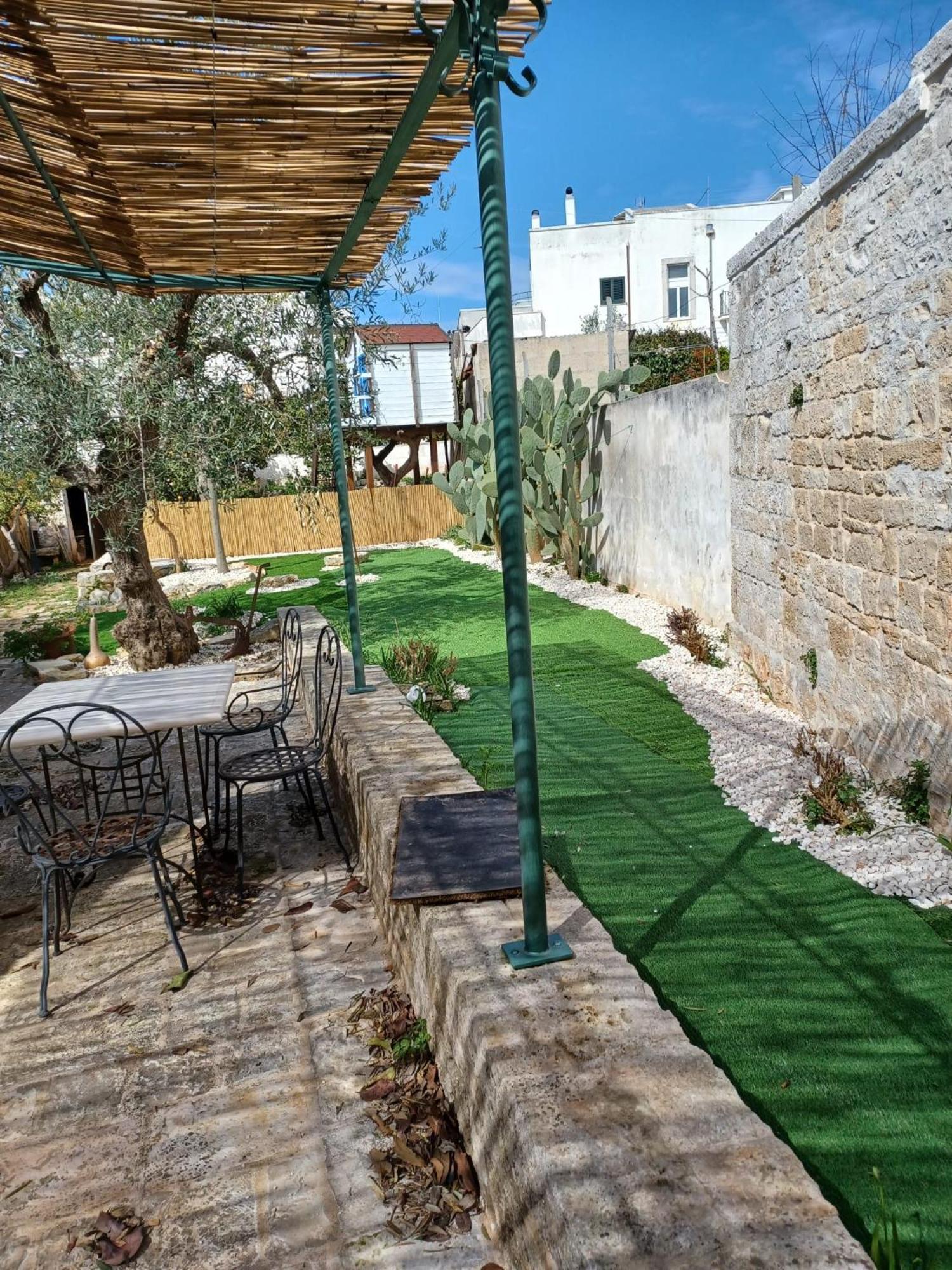 Trullo Vacanza อัลเบโรเบลโล ภายนอก รูปภาพ