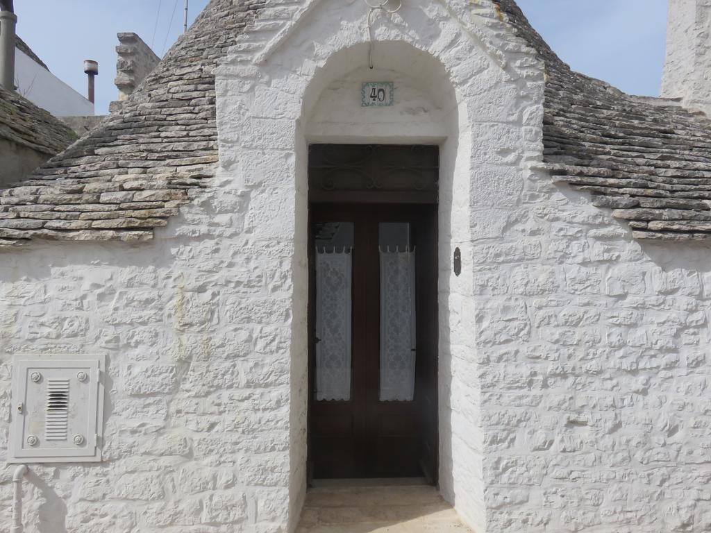 Trullo Vacanza อัลเบโรเบลโล ภายนอก รูปภาพ