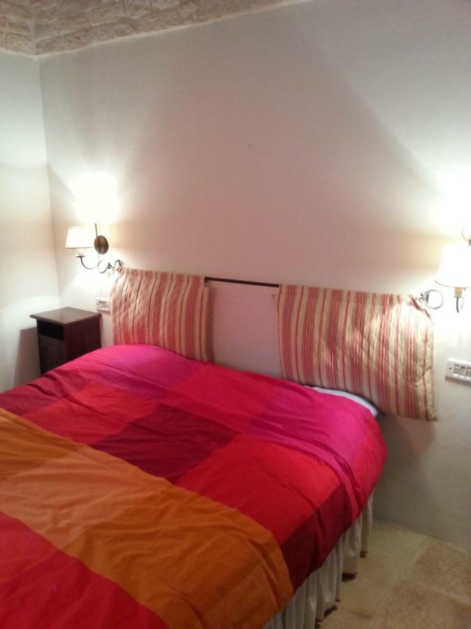 Trullo Vacanza อัลเบโรเบลโล ภายนอก รูปภาพ